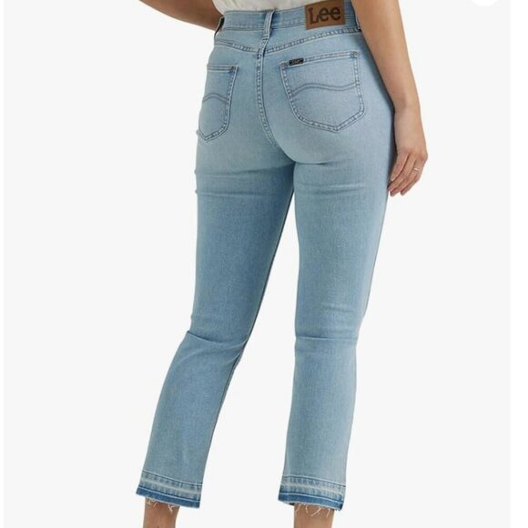 NWT Lee womens mid rise Legendary Capri Jean - Picture 3 of 9